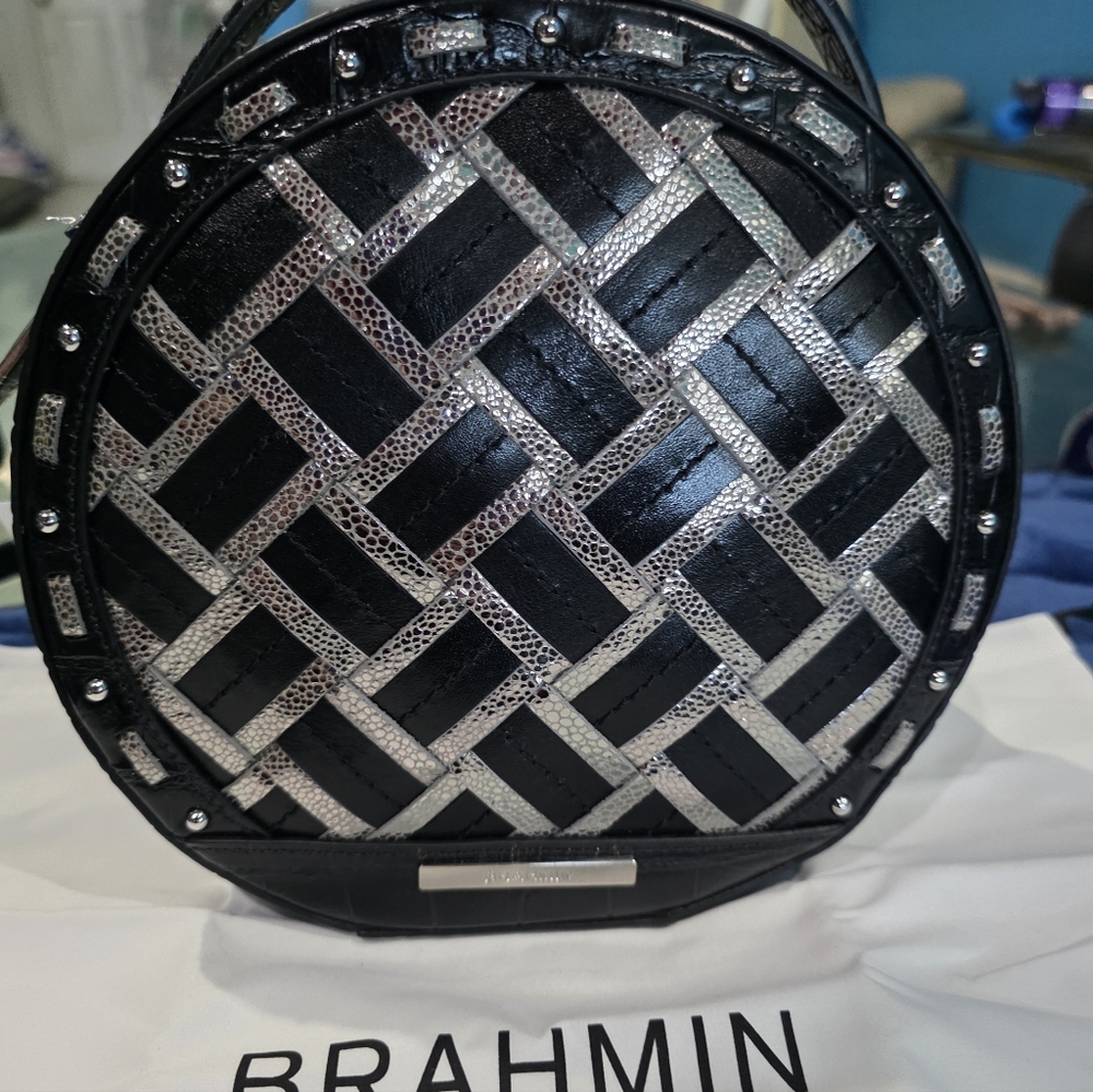 New Brahmin Black and Silver Lane Crossbody